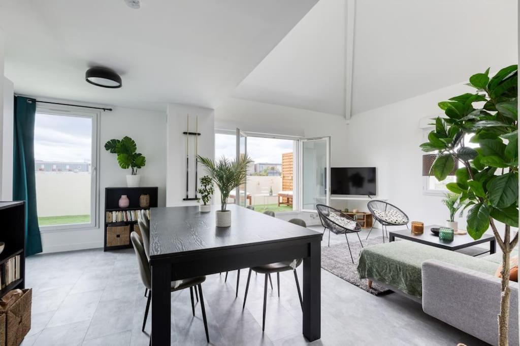 Premium Flat 6 People With Billard And Terrace Stade De France Сен Дени Екстериор снимка