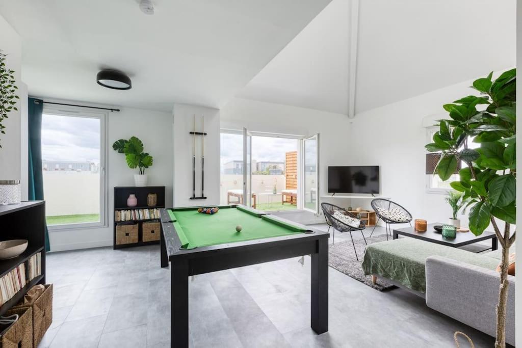 Premium Flat 6 People With Billard And Terrace Stade De France Сен Дени Екстериор снимка