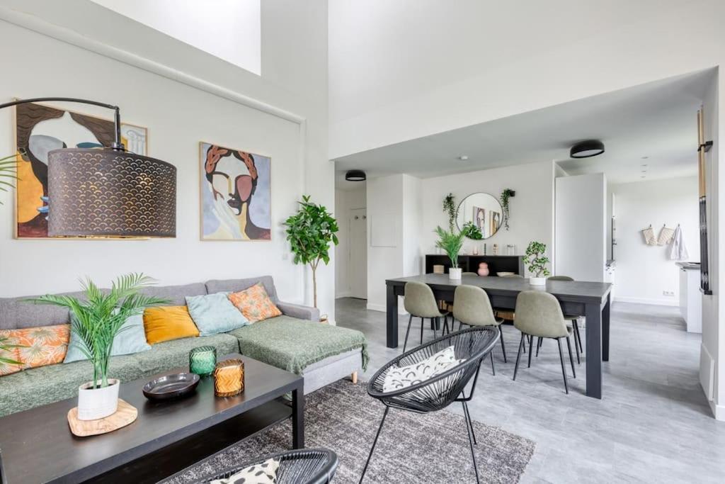 Premium Flat 6 People With Billard And Terrace Stade De France Сен Дени Екстериор снимка
