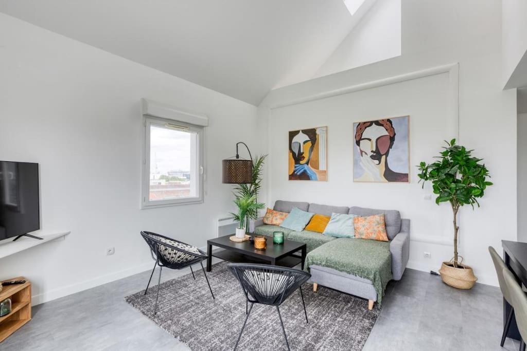 Premium Flat 6 People With Billard And Terrace Stade De France Сен Дени Екстериор снимка
